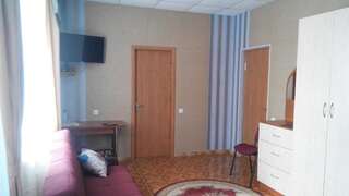 Отель Motel Xameleon Voznesensk Просторный одноместный номер-5